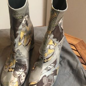 Maison Margiela Tabi Jacquard ankle bootie.